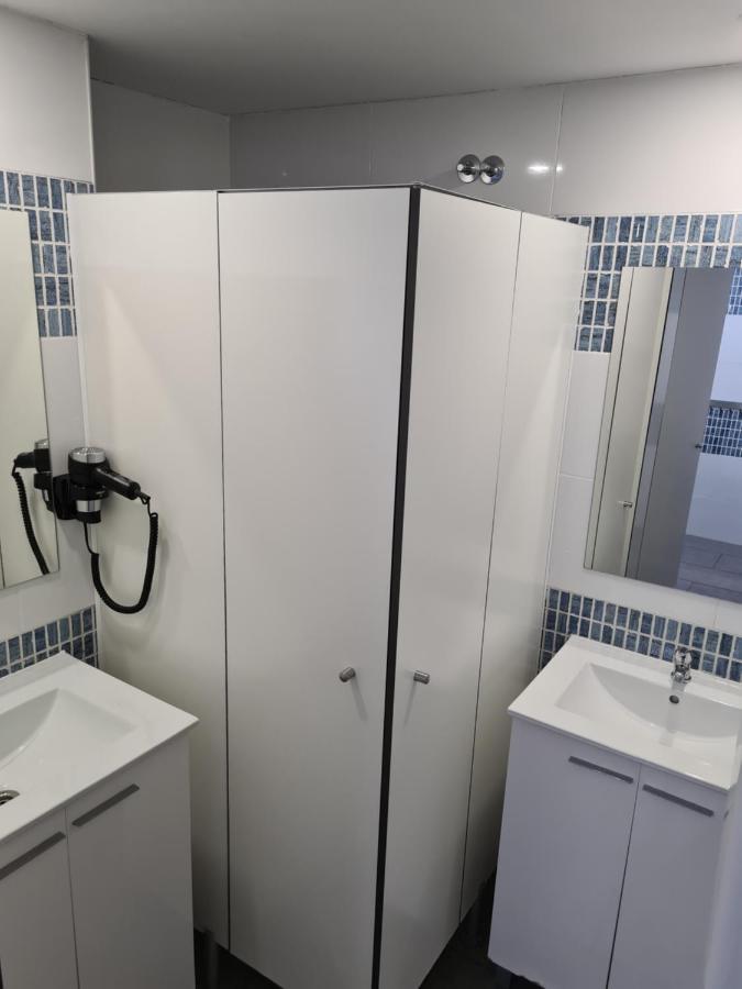 Hostel M-A Rooms Mate Madrid Exteriör bild
